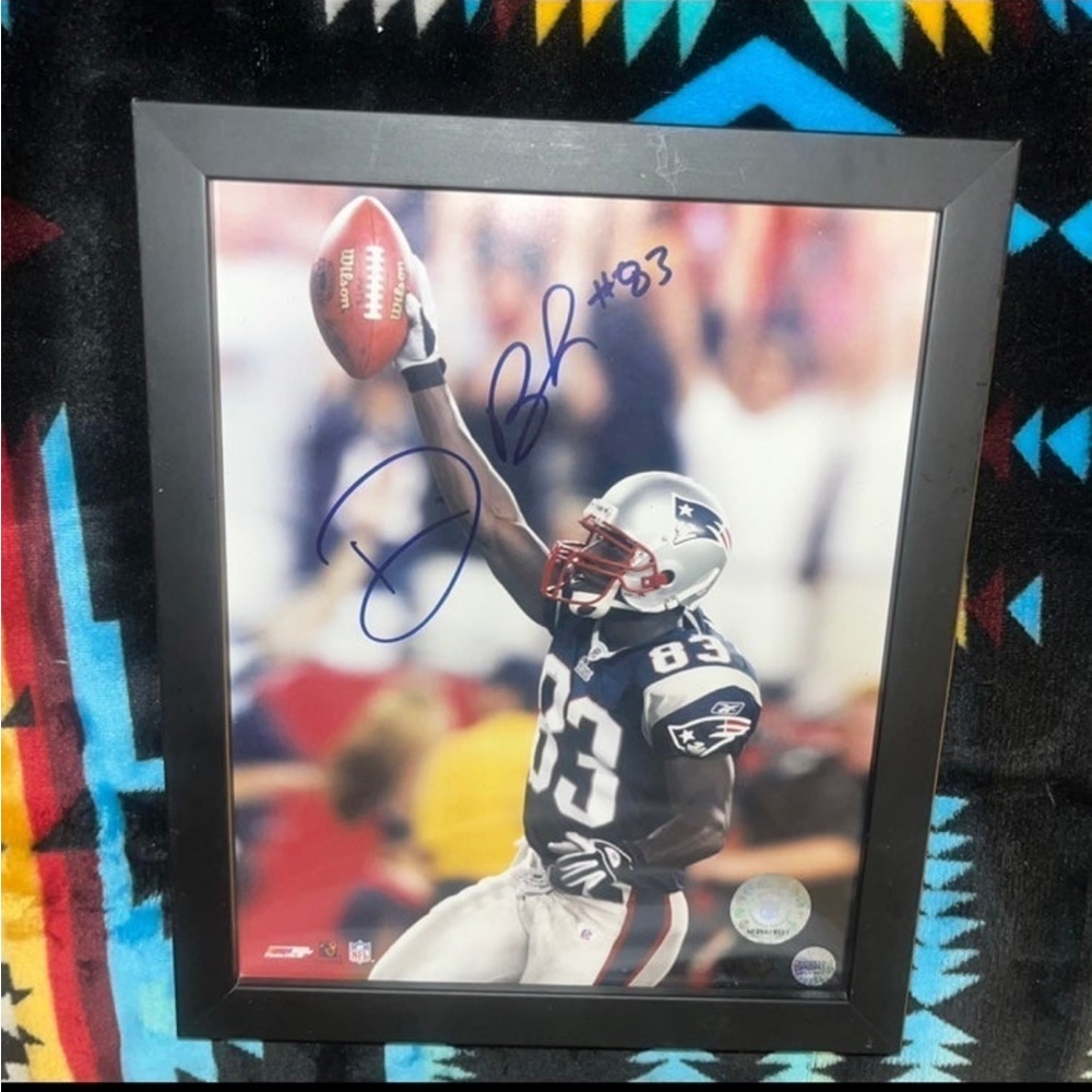 Patriots Deion Branch
Autographed picture